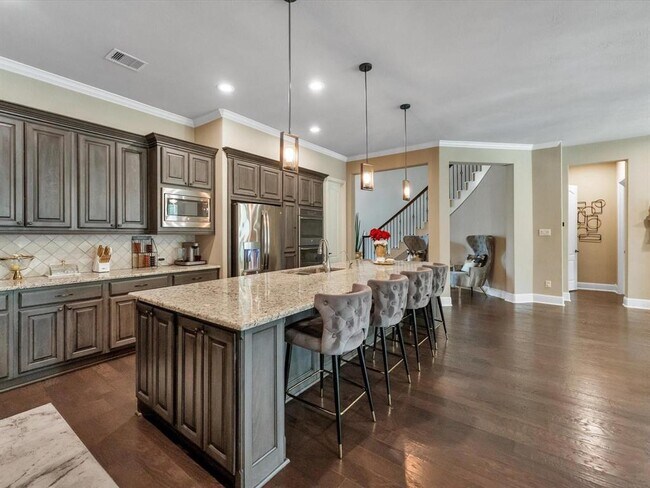 Building Photo - 34106 Mill Creek Way