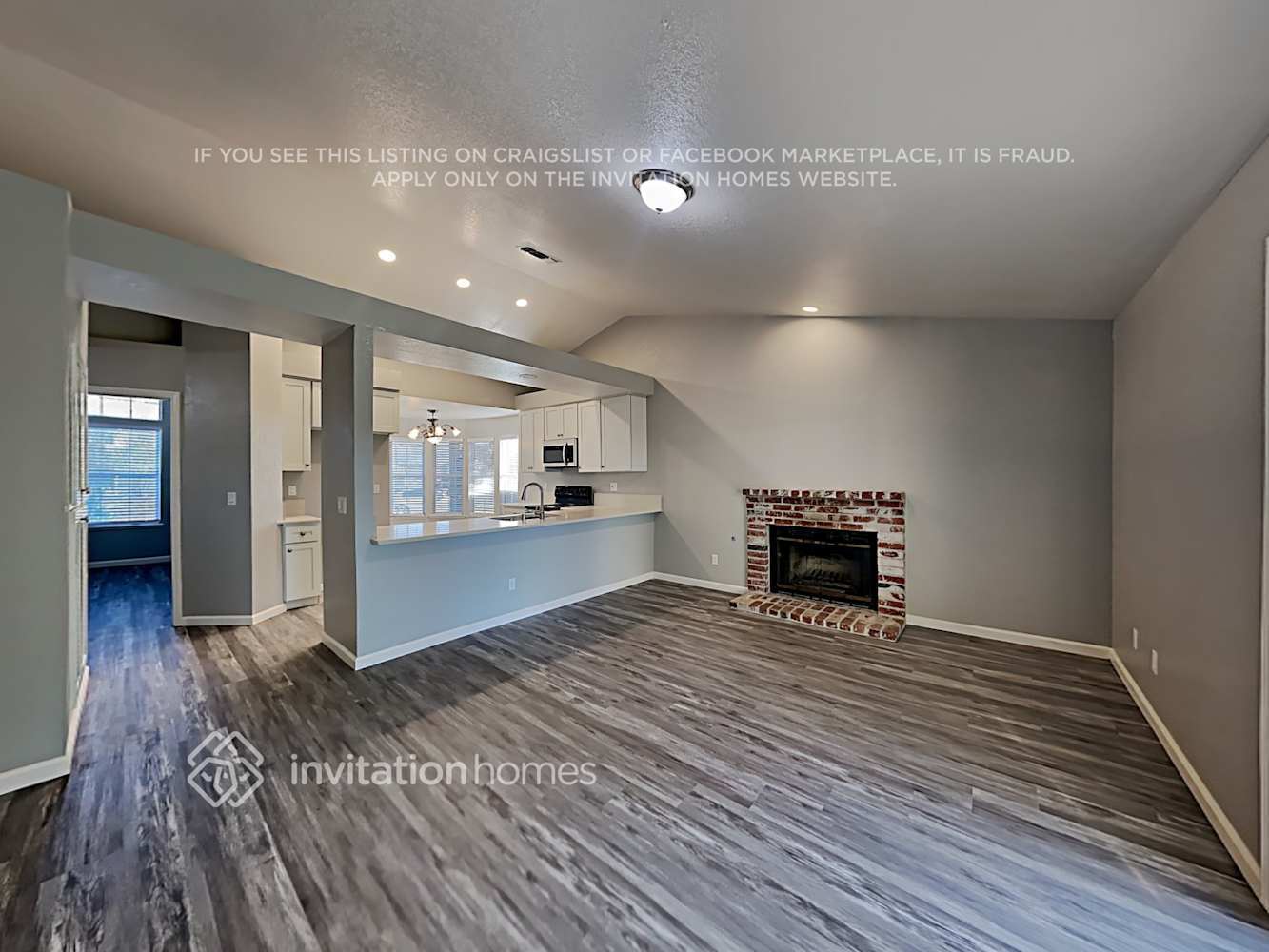 Building Photo - 224 Wren Dr