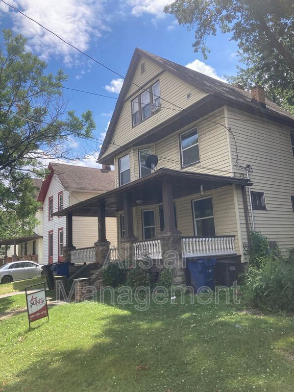 Building Photo - 3786 W 37th St