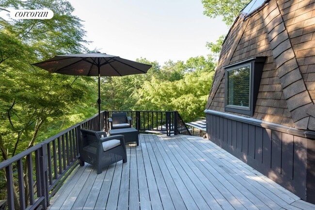 Building Photo - 23 Tanglewood Trl