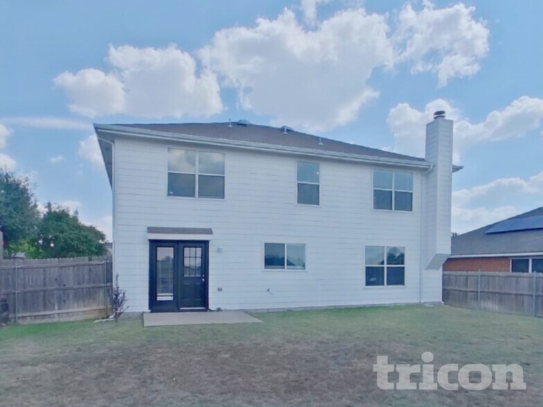 Building Photo - 8116 Cutter Hill Ave