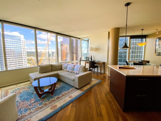 Building Photo - 1Bd/1.5BA Bellevue Condo