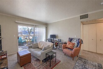 Building Photo - 1909 Desert Falls Ct