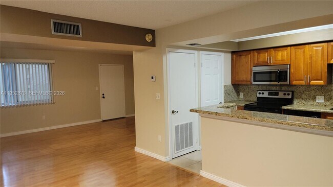 Building Photo - 8401 SW 107th Ave