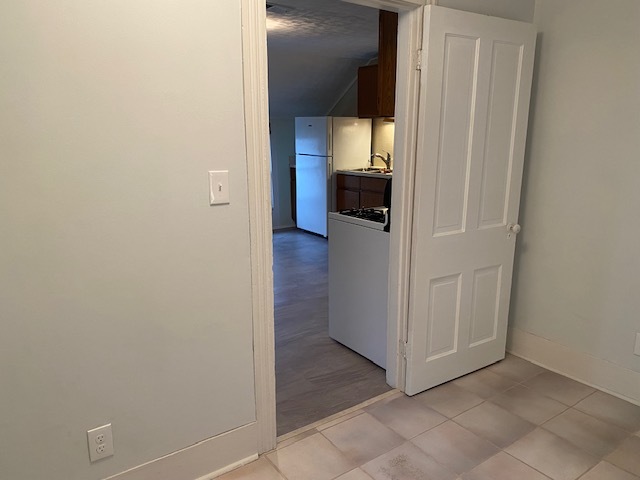 Bonus Room - 2446 W 10th St