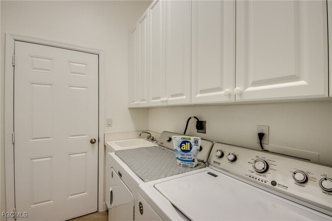 Building Photo - 14021 Bently Cir