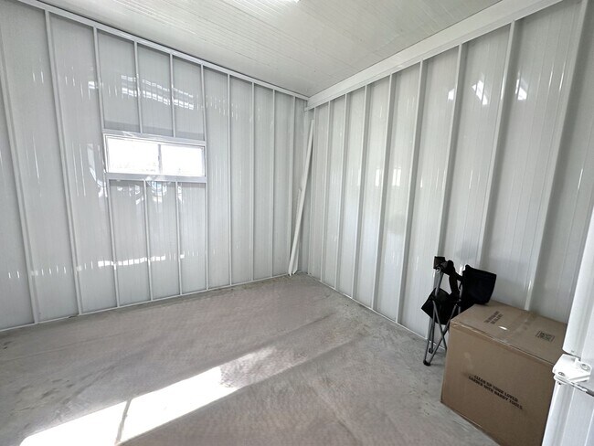 Building Photo - 16004 Tangelo Way