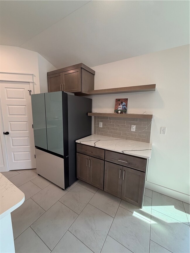 Building Photo - 241 Ryker Rdg