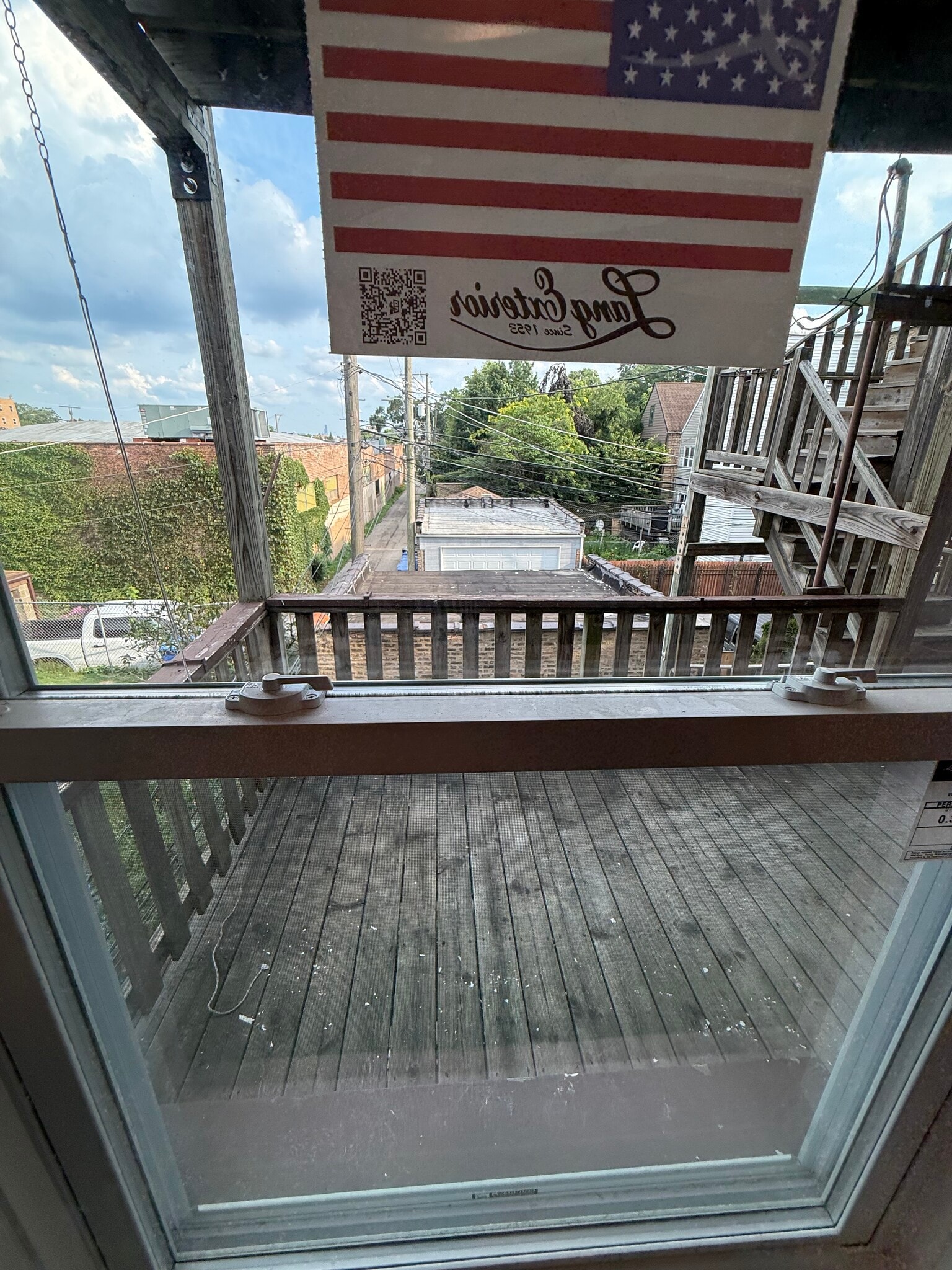 Deck - 1629 W Granville Ave