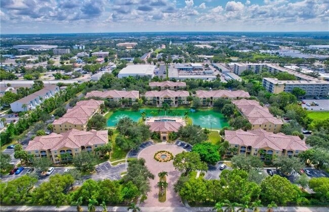 Building Photo - 4105 Residence Drive