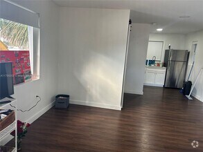 Building Photo - 8260 Byron Ave