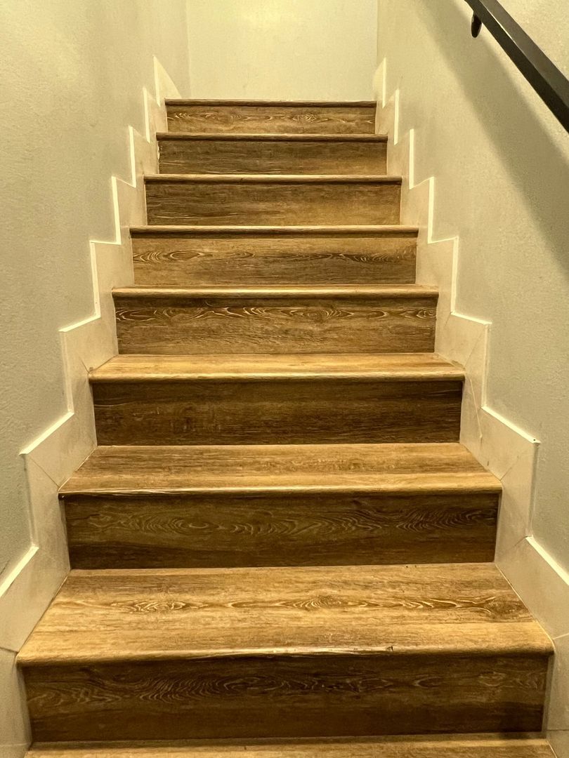 Building Photo - 608 E 29th St