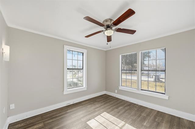 Building Photo - 2224 Poplar St