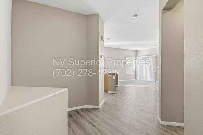 Building Photo - NW!! Single Story!! New Luxury Vinal Plank flooring!! New Carpet Bedrooms 2 & 3!!! New Interter P...
