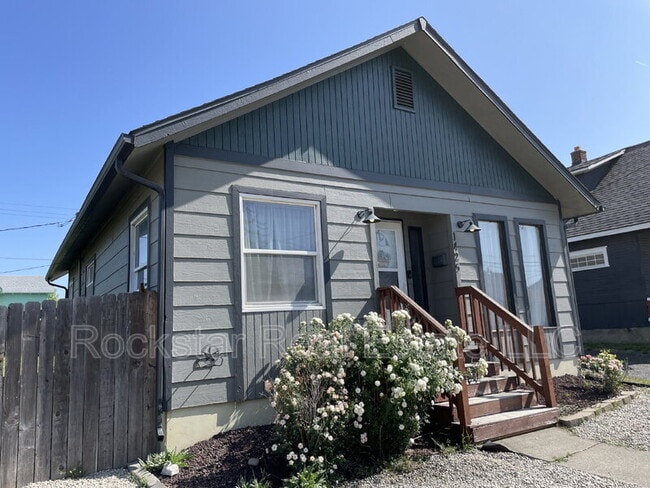 Building Photo - 1425 E Garland Ave