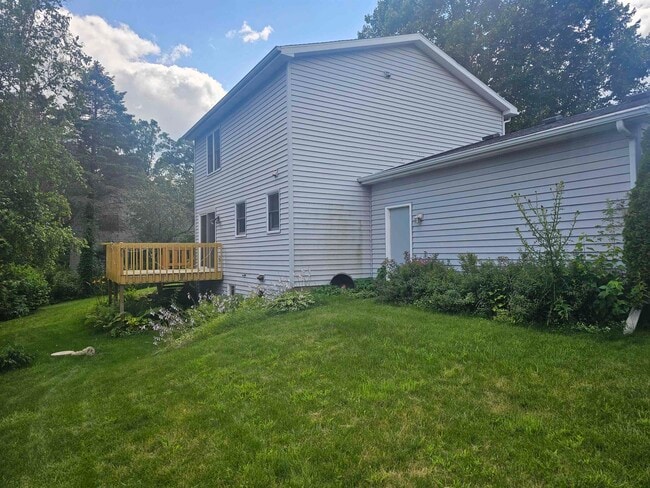 Building Photo - 7305 W Valley Ridge Dr