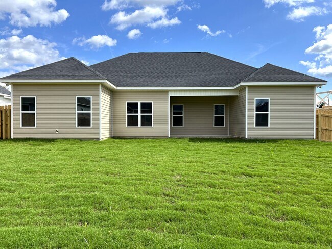 Building Photo - New Home in the Cottages at Blue Ridge