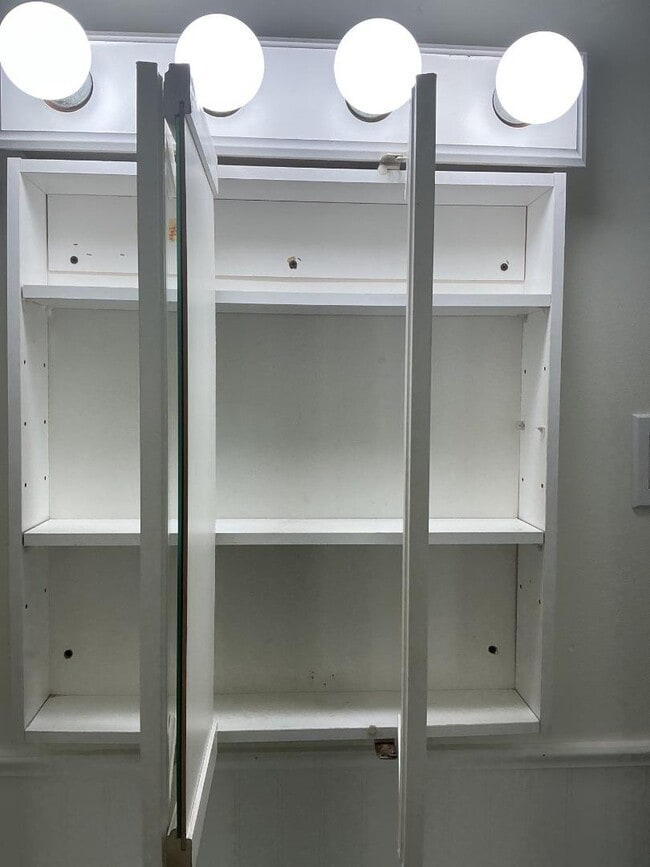 Building Photo - 2447 County B Rd W