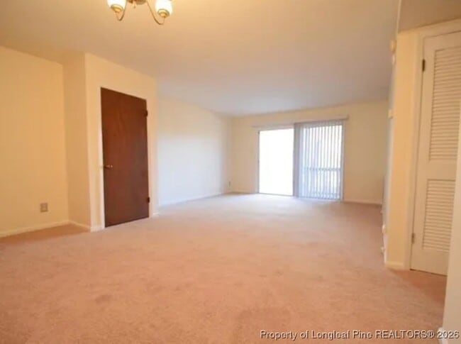 Building Photo - 629 Gable Ct