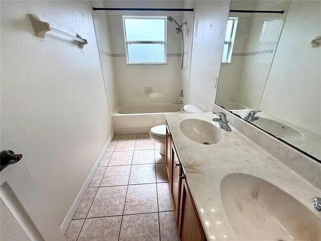 Building Photo - 4495 Harts Cove Way