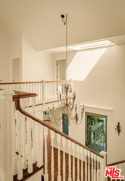 Building Photo - 353 N Gunston Dr