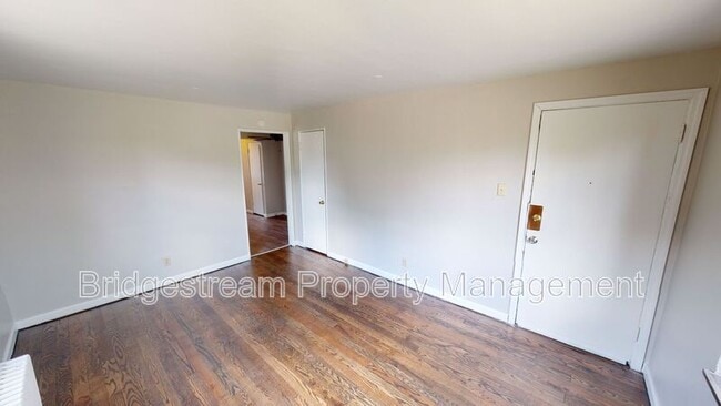 Primary Photo - 550 Wiltshire Blvd