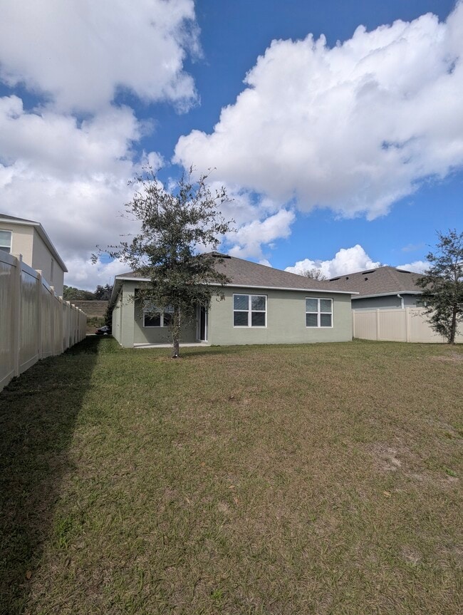 Building Photo - 5751 Galloping Dr