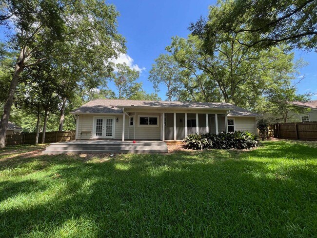 Building Photo - 1430 Blockford Ct W