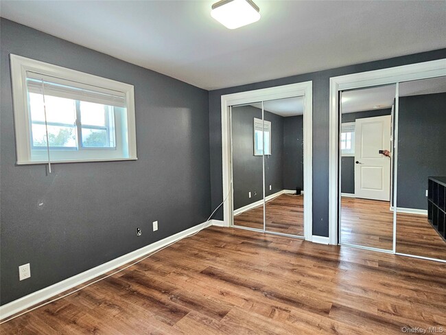 Building Photo - 7 Ferndale Rd