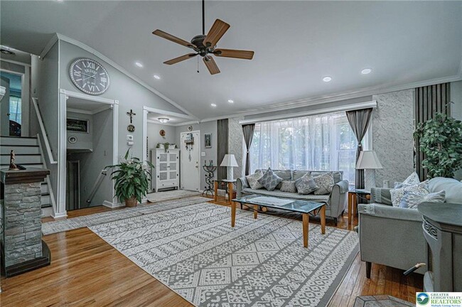 Building Photo - 2627 Nottingham Rd