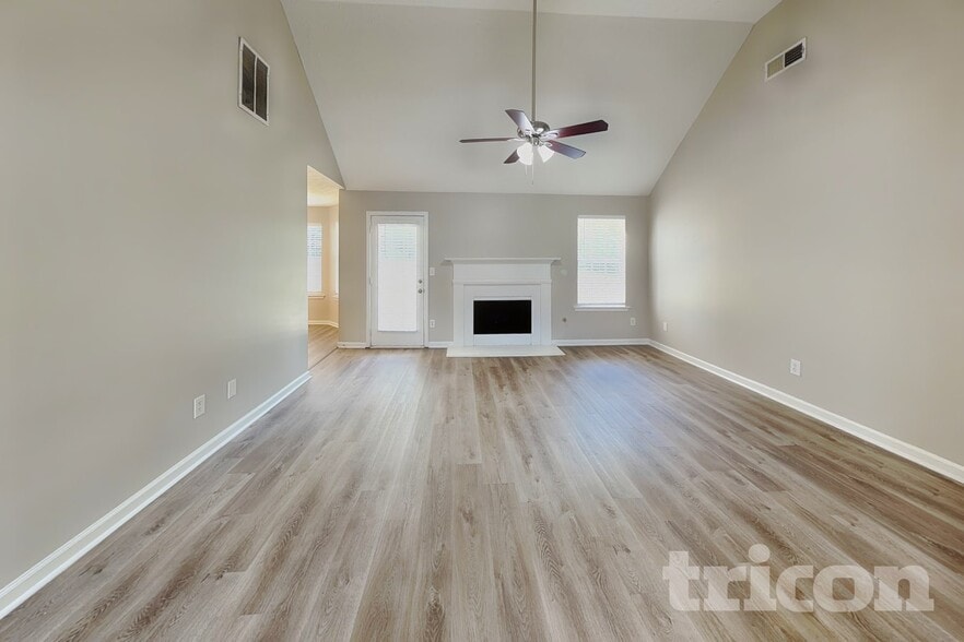 Building Photo - 253 Cobblestone Ln
