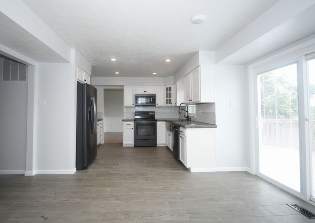 Building Photo - One-of-a-Kind Detached Home in Villages of Bynum Run