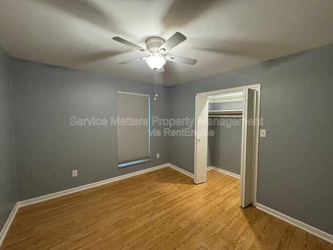 Building Photo - 8140 Tabaid Ln