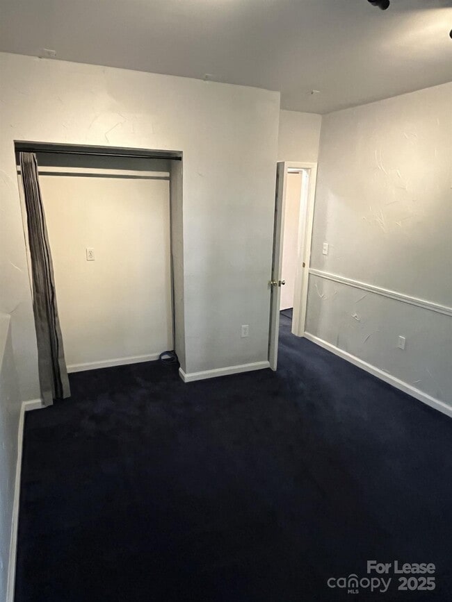 Building Photo - 8619 Delamere Ln