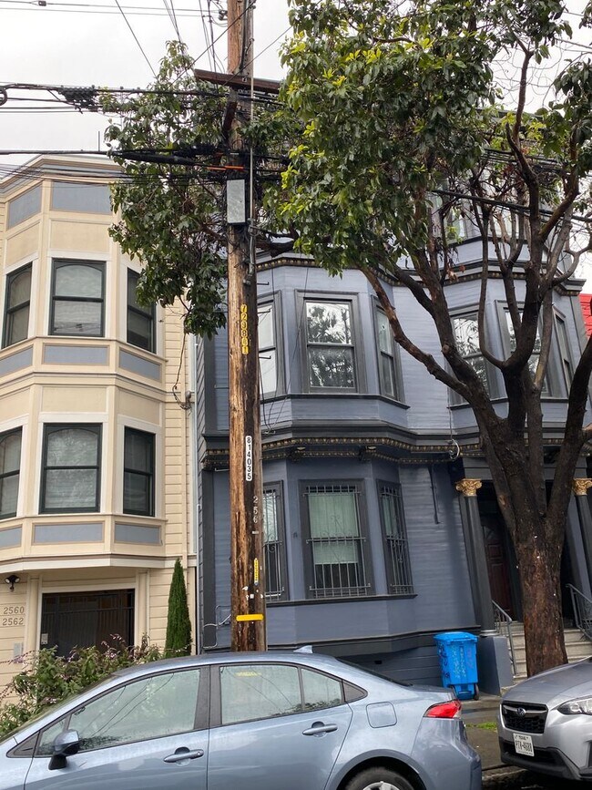 Building Photo - 2554-2558 Bryant Street