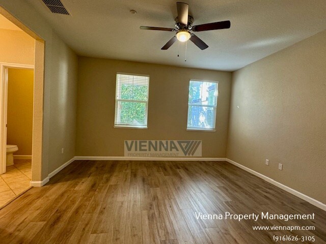 Building Photo - 2108 Las Palomas Loop