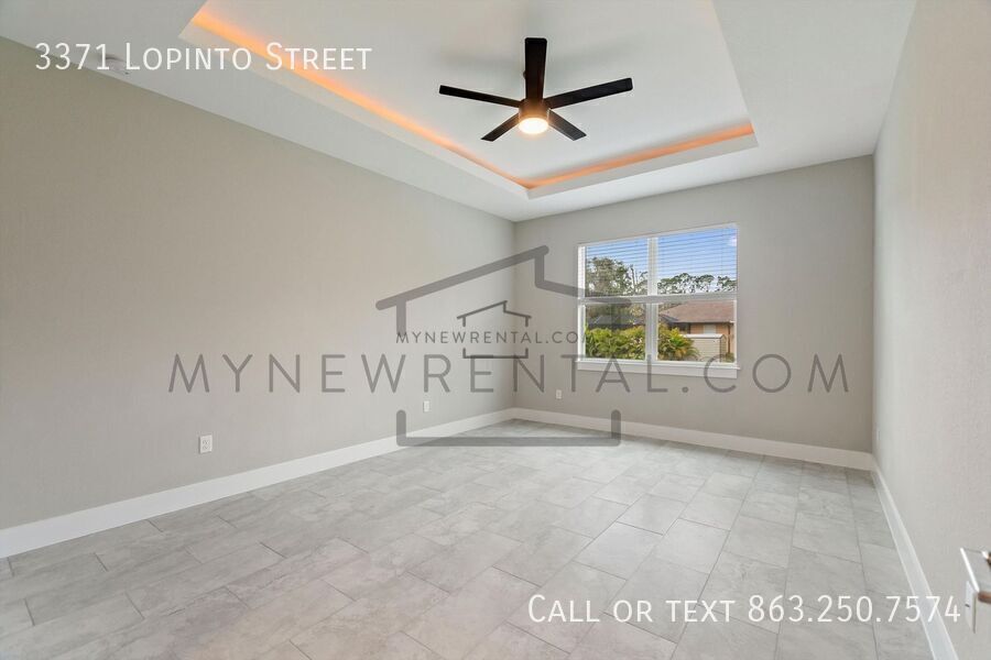 Building Photo - 3371 Lopinto St