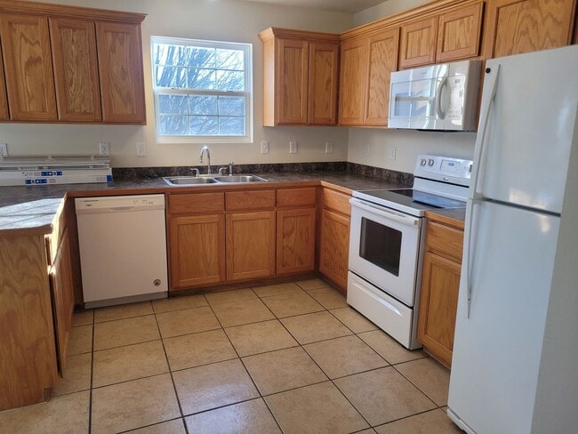 Building Photo - 16189 Holy Cross Ln