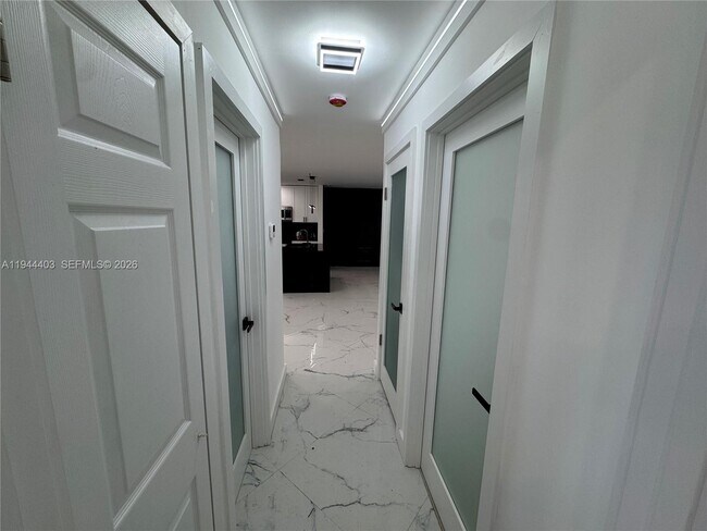 Building Photo - 8600 Taft St