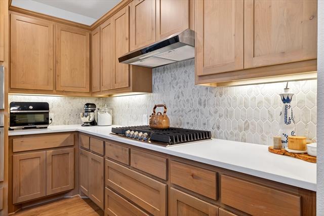 Building Photo - 1908 Elm Pl