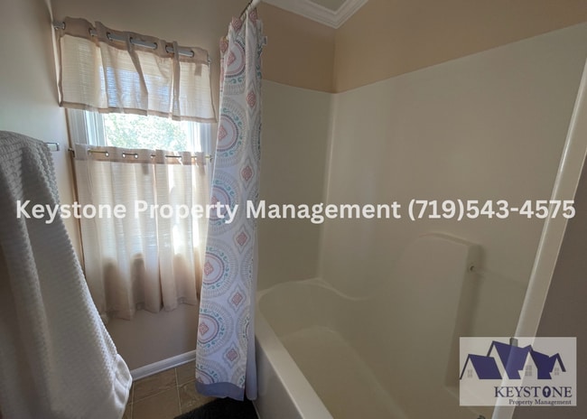 Building Photo - Pueblo West Beauty! Modular Home 3 Bedroom...