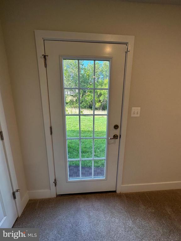 Building Photo - 2318 Woodlands Rd