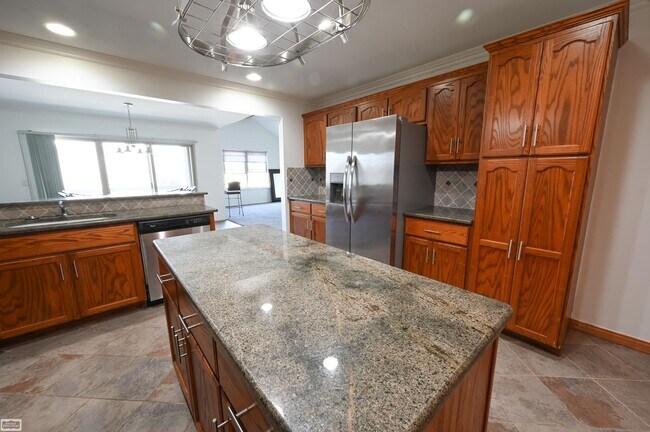 Building Photo - 28777 Berwick Ct