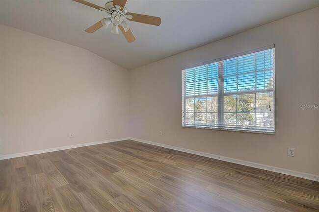 Building Photo - 15706 Stable Run Dr