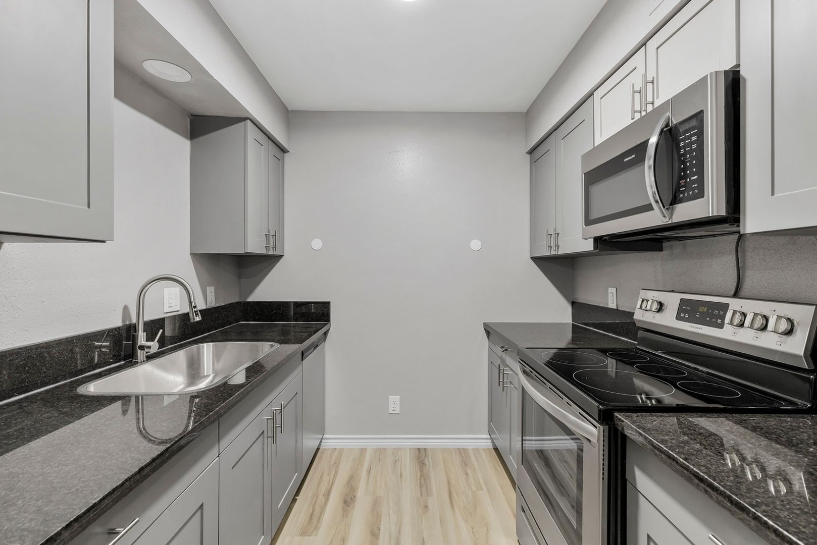 Building Photo - 1401 Garrett St