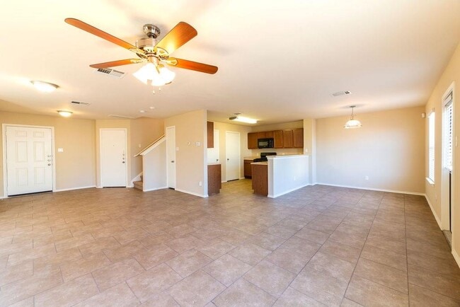 Building Photo - 6609 Plains Crest Dr