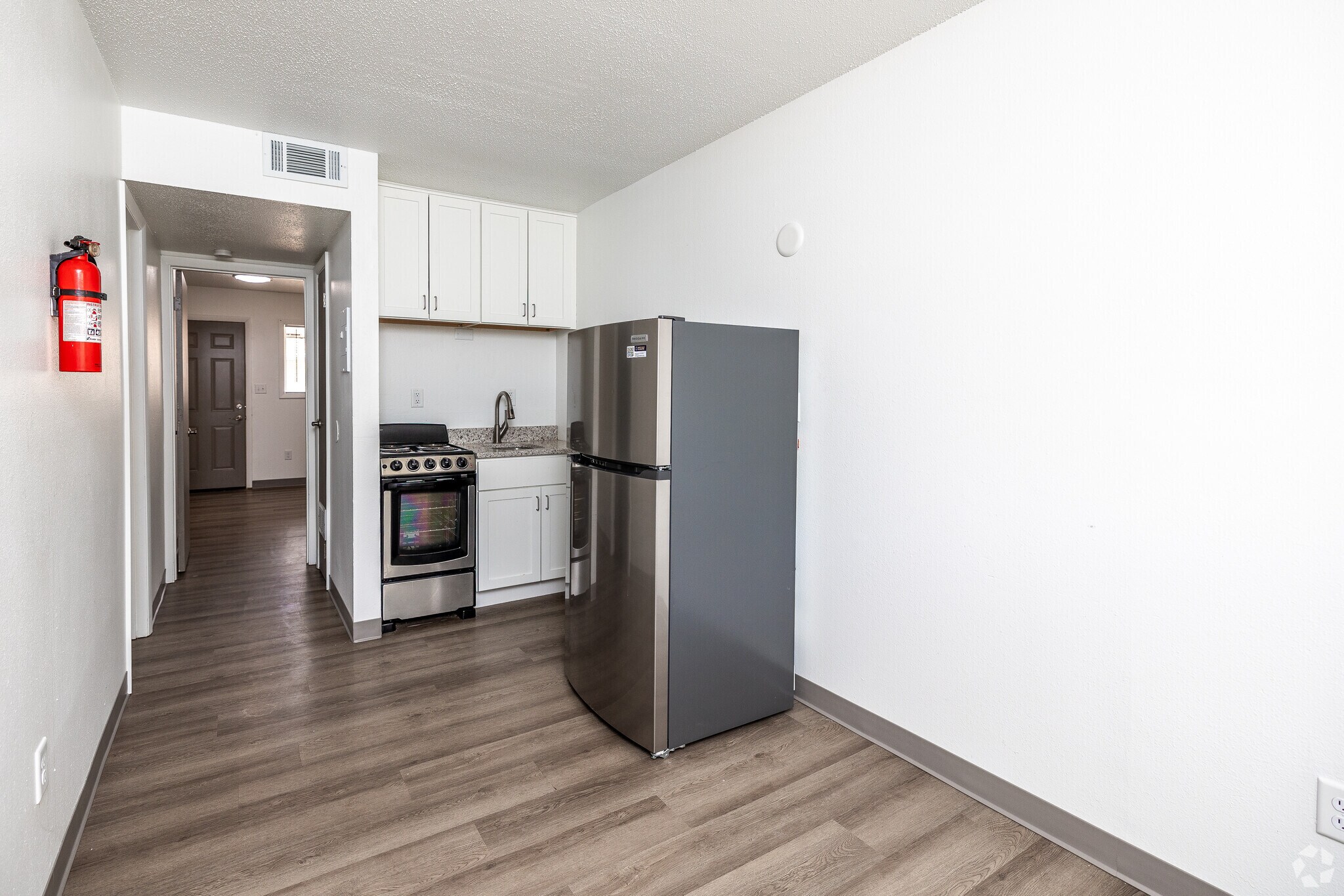Studio - 500 SF - Caspian Village