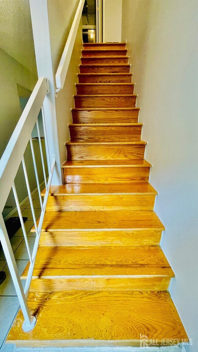 Building Photo - 4702 Hana Rd