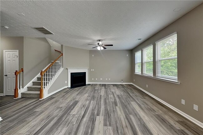 Building Photo - 1517 Briarfield Way