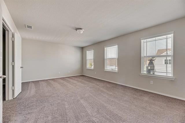 Building Photo - 5913 Hopkins Dr